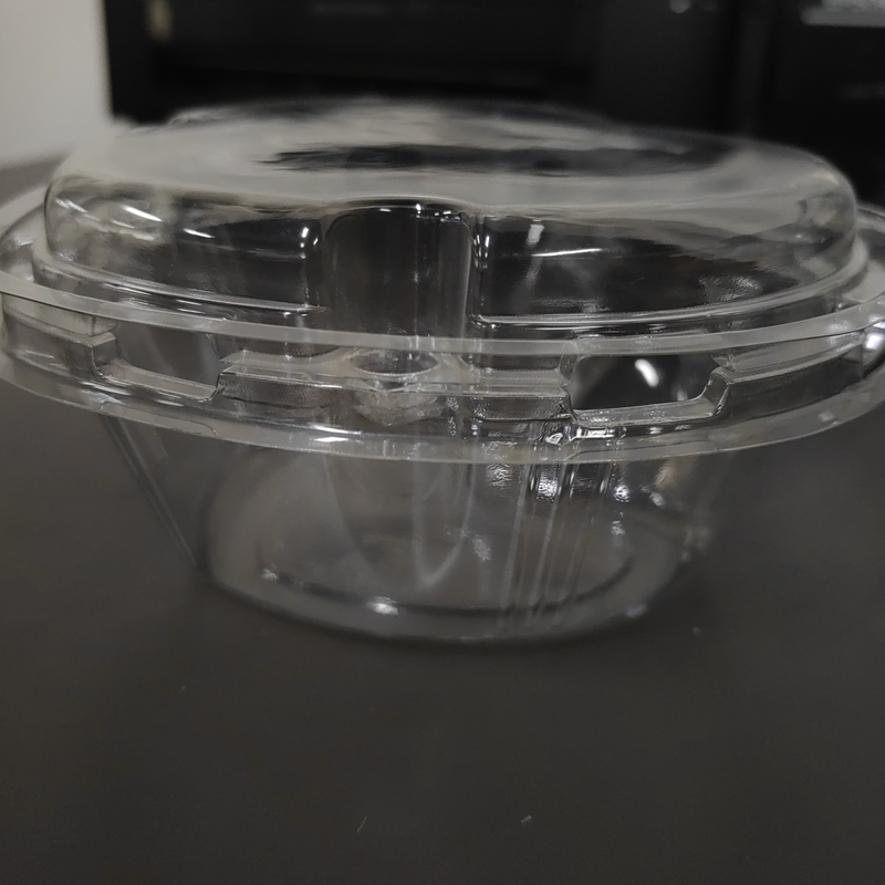 Oem heart shaped transparent PET hinged clamshell cherry tomato berry perforated plastic packaging